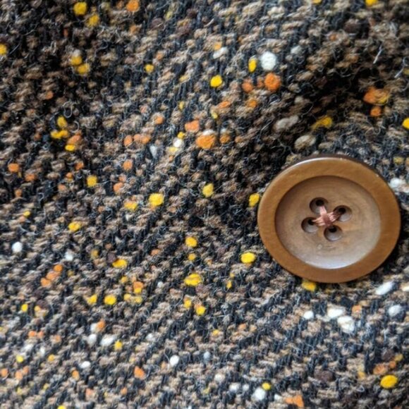 Vintage Brown Tweed Suit by Snyder-Craft of CA, Flattering Style, On Trend - Picture 7 of 16